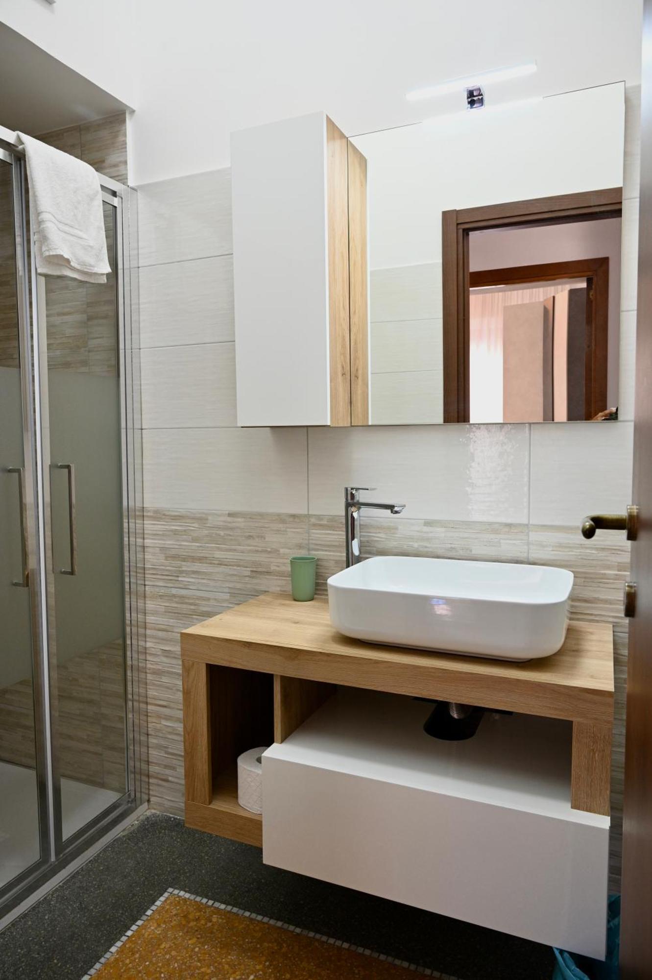 Mirabilia Suites Colosseum Rome Bagian luar foto